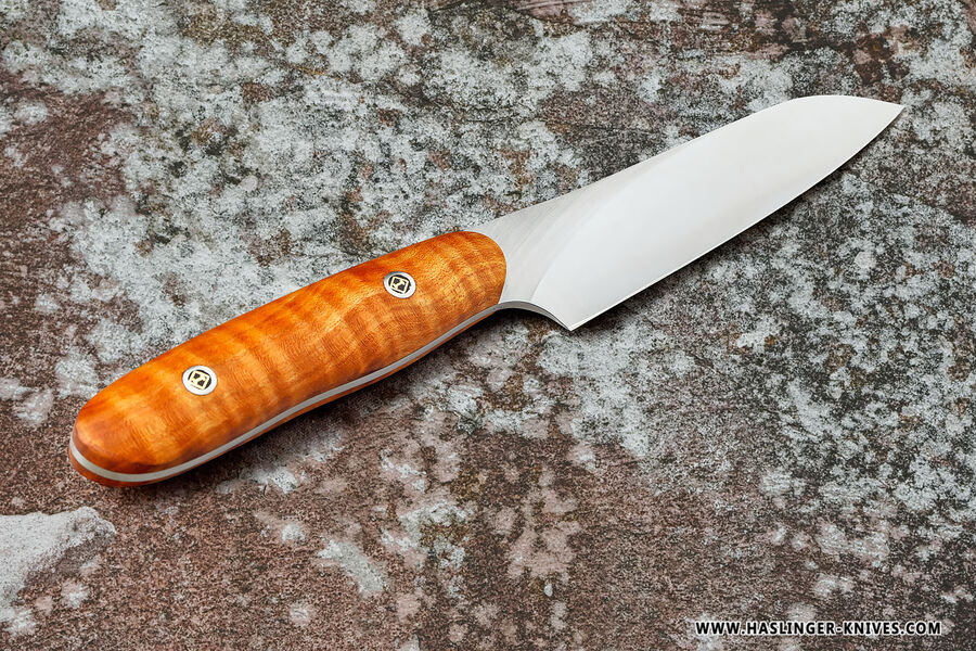 Santuko paring knife handled in fiddleback maple